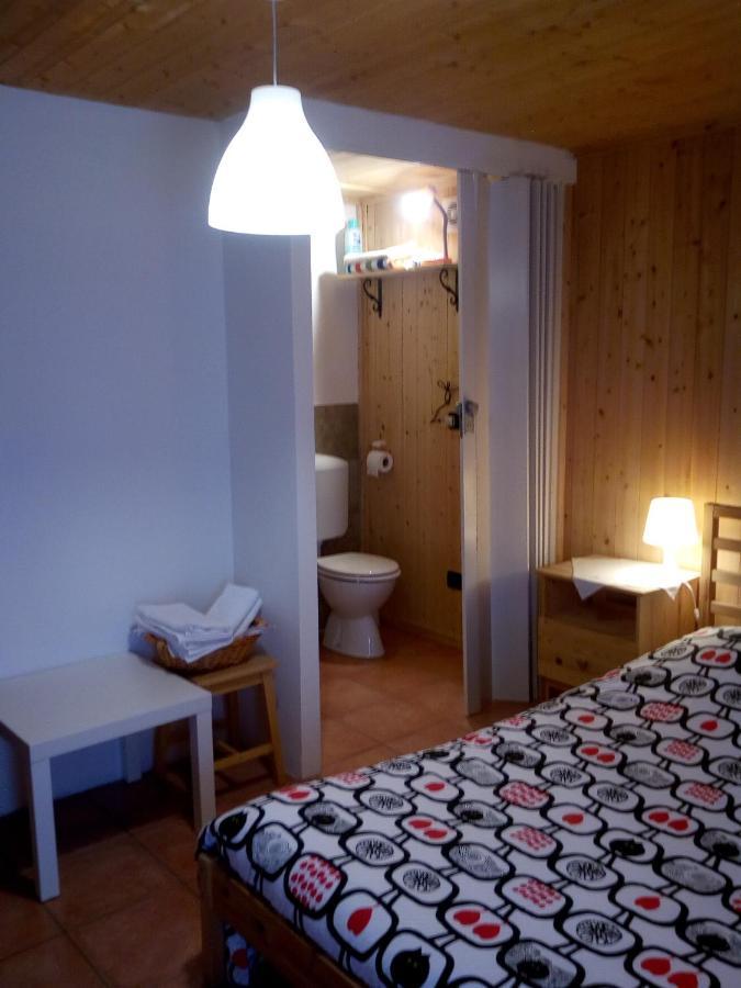 Bed and Breakfast La Casa Antica Pont-Saint-Martin Exteriér fotografie