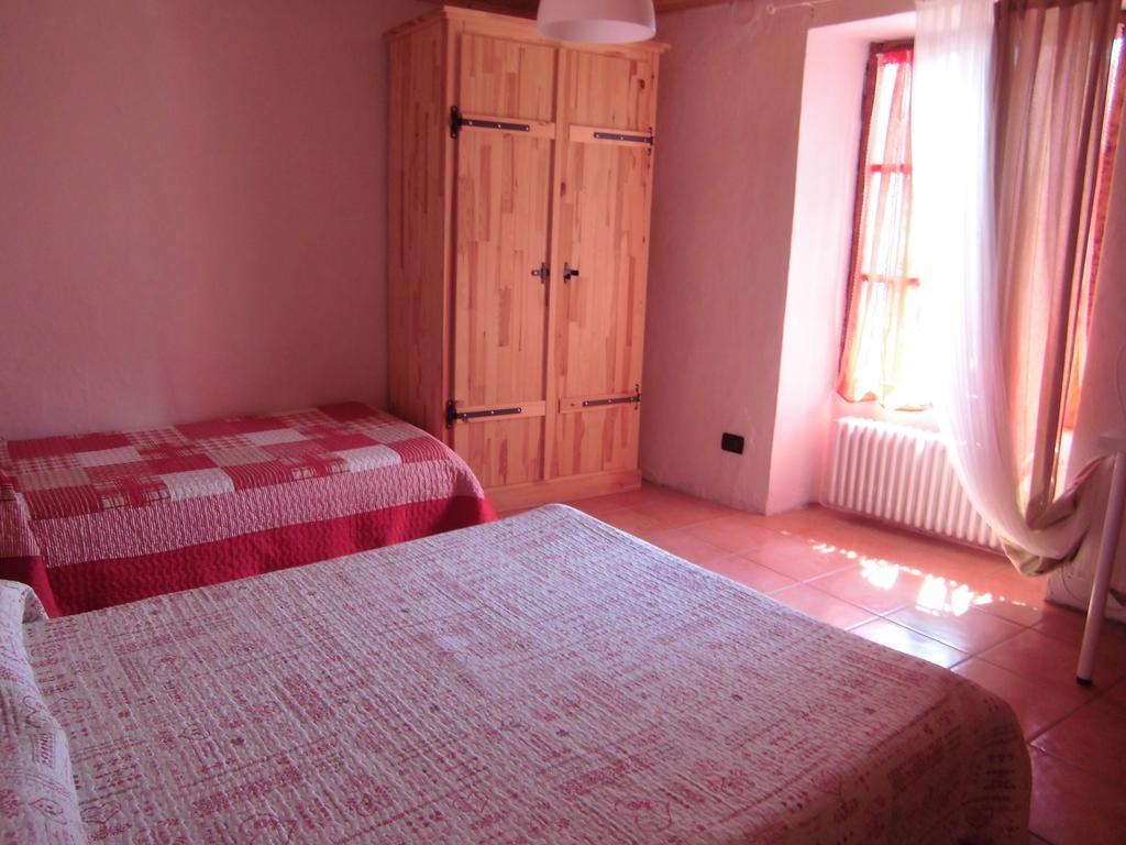 Bed and Breakfast La Casa Antica Pont-Saint-Martin Pokoj fotografie